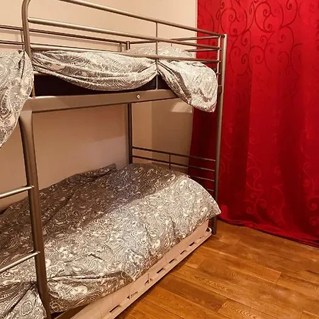 펜션 Gite Ecarlate 9 *