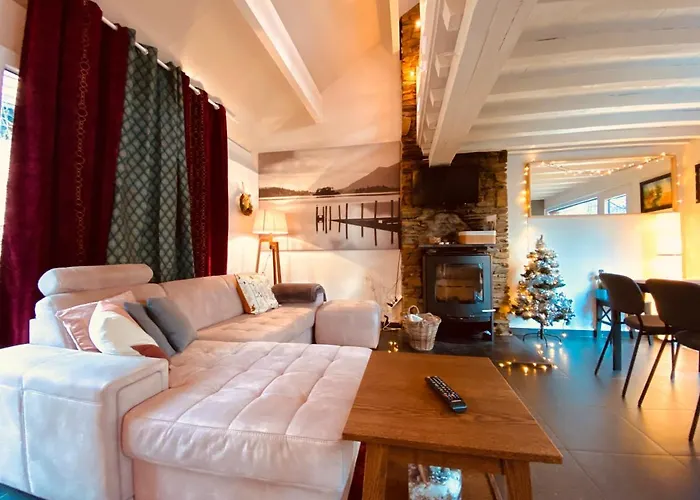 Gite Ecarlate 9 別荘 ディナン